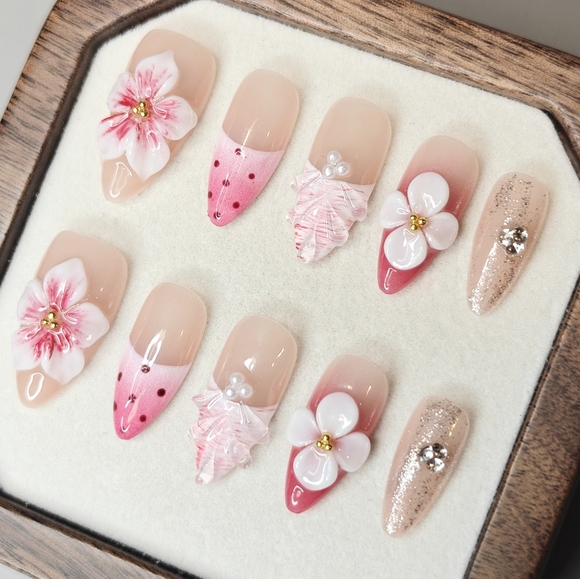 Handmade Other - Floral And Beach Shells Almond Handmade Press On Nails Set
